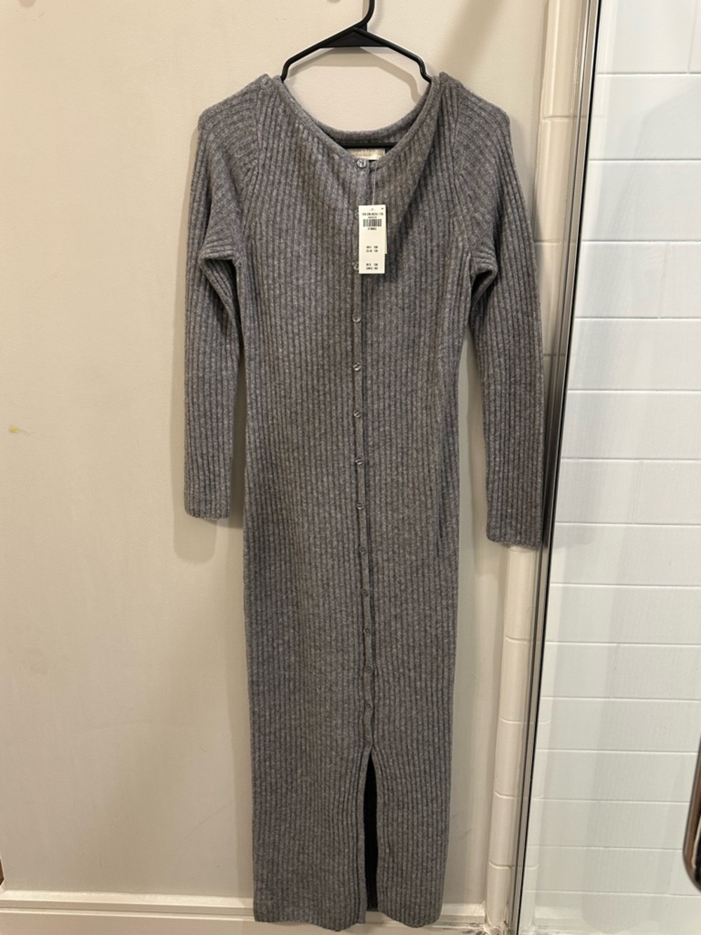 Abercrombie & Fitch Light Gray Ribbed Button-Front Knit Dress